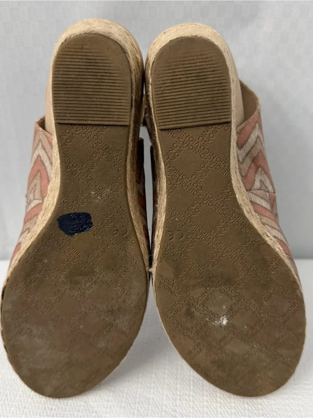 Vionic Coralina Chevron Espadrille Wedge‎ Sandals Womens Size 8